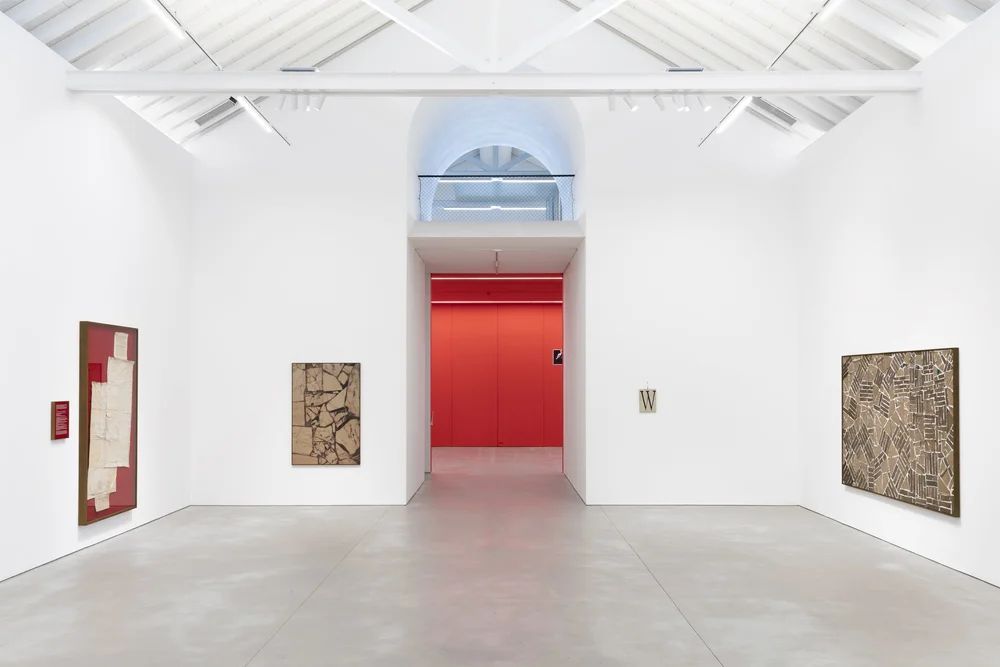 Artist/Curator-led Tour by Gabriel Abrantes and Francisca Portugal